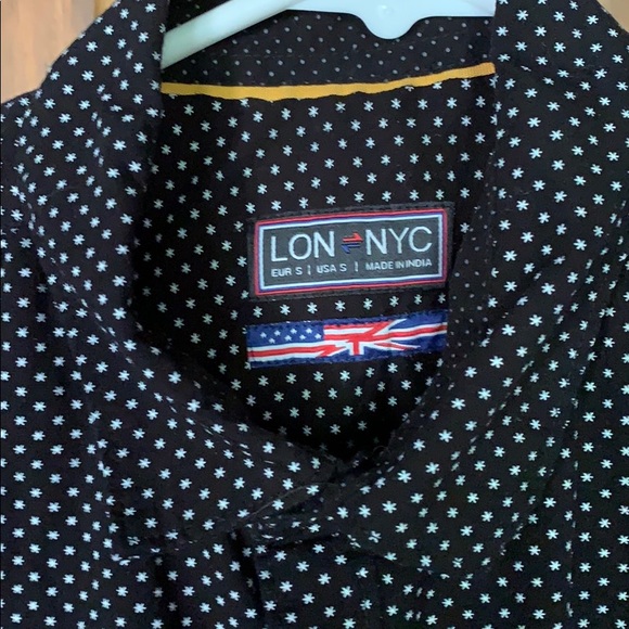 Short Sleeve Button Down Shirt - Picture 3 of 4